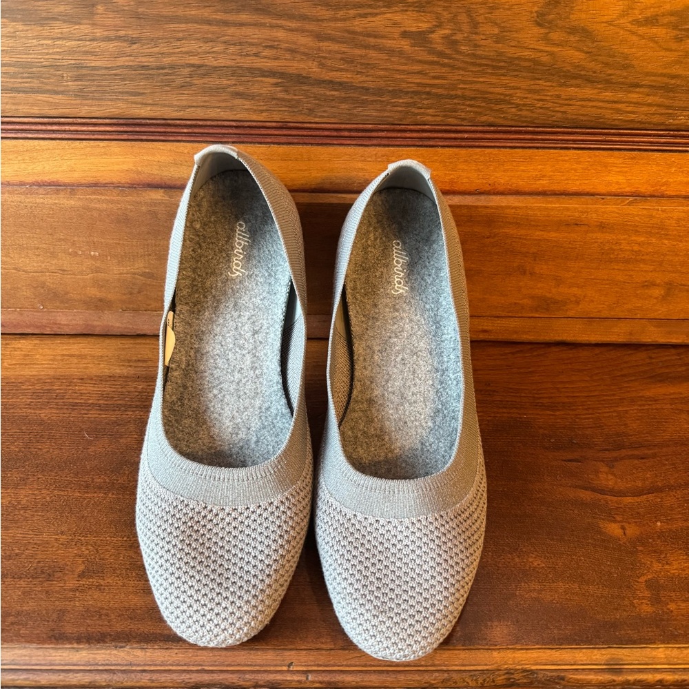 Allbirds Women's Light Gray Knit Flats